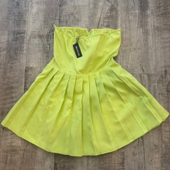 Never Worn Lime Green Mini Dress - Picture 5 of 6
